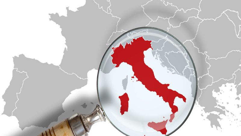 italia lenteingrandimento