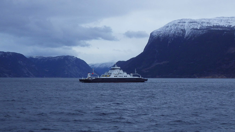 traghetto 2015 02 20